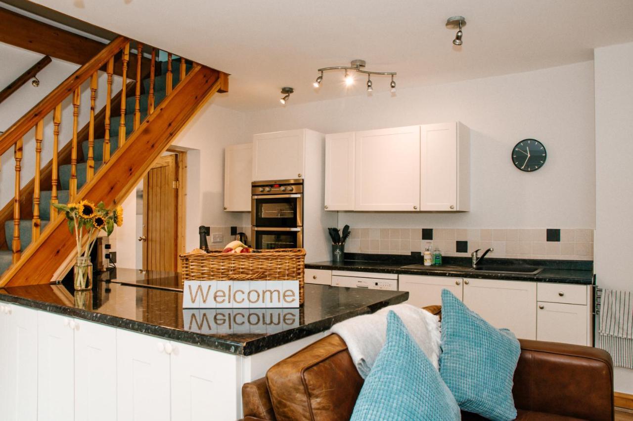 Holly Cottage, 2 Bed House, Sleeps 6 Cleobury Mortimer Exterior foto